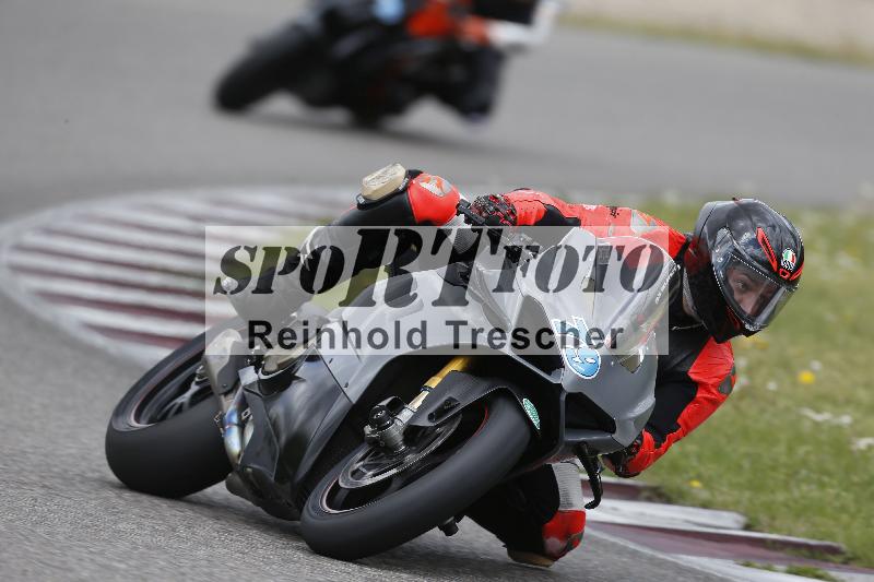 /09 19.04.2026  Caremotion get faster ADR/Gruppe gruen/79